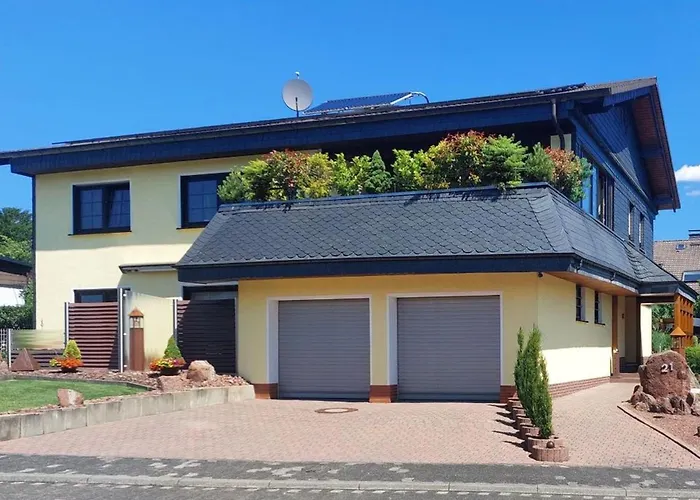 Schneckenhuette Daire Meschede